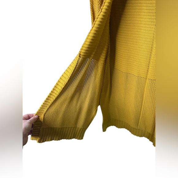*DONATING SOON* Marled | Medium Hooded Mustard Knit Cardigan - Picture 3 of 5